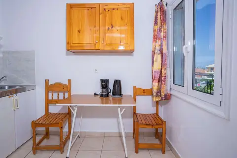 Costas & Sophies Studios in Δημοτική Ενότητα Ελλομένου — foto 8