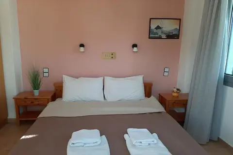 Ostria in Αγία Γαλήνη — foto 16