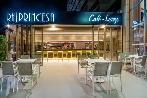 RH Princesa Hotel & SPA in Benidorm — foto 24