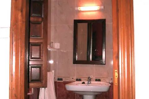 Hotel Cuevas in Santillana Del Mar — foto 21