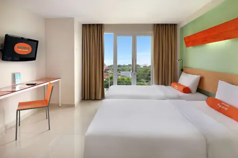 Harris Hotel & Residences Riverview Kuta in Kuta, Badung, Bali — foto 3
