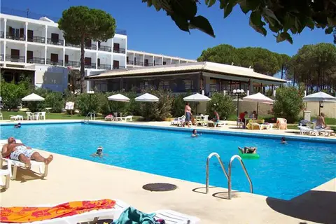 Irinna Hotel in Σβορωνάτα — foto 16