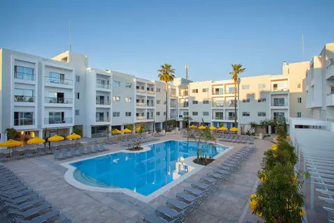 Mayfair Hotel in Paphos — foto 2