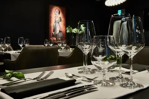 Hotel Indigo Warsaw Nowy Swiat in Warschau — foto 10