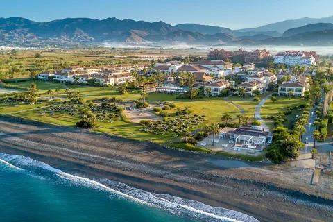 Impressive Playa Granada in Motril — foto 17