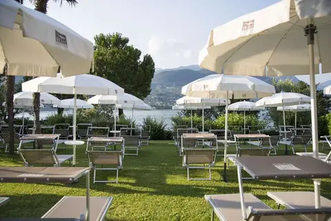 Park Hotel Casimiro Village in San Felice del Benaco — foto 27