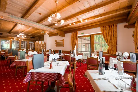 Hotel Dolomites Inn in Canazei - Cianacei — foto 16