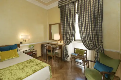Bettoja Hotel Massimo D'Azeglio in Rome — foto 4