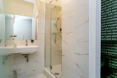 Roombach Hotel Budapest Center in Boedapest — foto 7