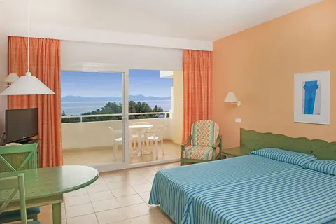 Iberostar Waves Ciudad Blanca in Alcúdia — foto 5