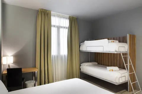 Hotel Petit Palace Tres Cruces foto 6