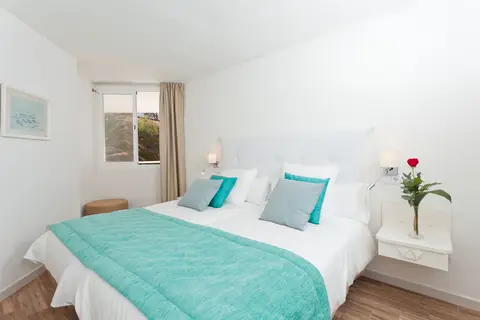 FERGUS Style Cala Blanca Suites in Santa Ponsa — foto 6