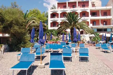Hotel Kalos in Giardini-Naxos — foto 15