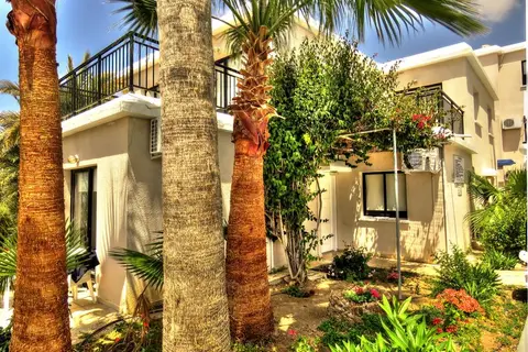 Hilltop Gardens Hotel Apartments in Paphos — foto 14