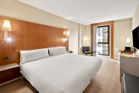 B&B HOTEL Zaragoza Los Enlaces Estación in Zaragoza, foto 15