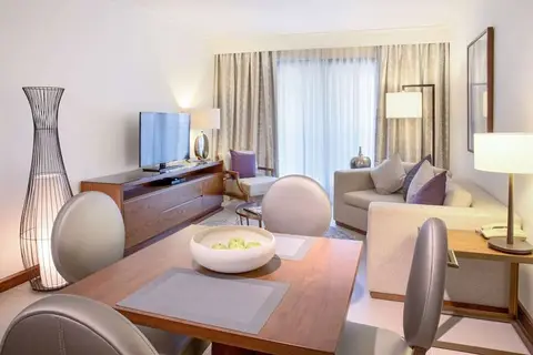 Pullman Dubai Creek City Centre Residences in Dubai — foto 24