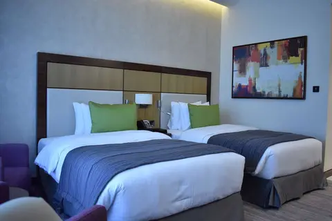 Golden Tulip Media Hotel in Dubai — foto 23