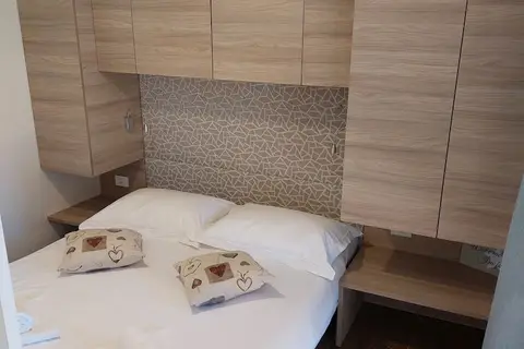 Amadria Park Camping Šibenik Apartments in Baška — foto 22