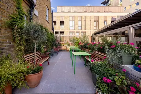 Limehouse Library Hotel in Londen, foto 9