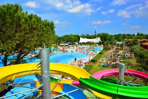 Camping Bella Italia in Peschiera del Garda — foto 6