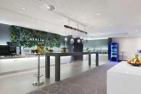 Novotel Berlin Mitte in Berlijn — foto 9