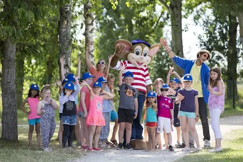 Camping Domaine De Dugny foto 21