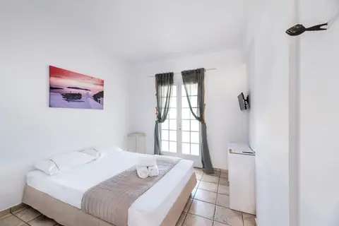 Lavarock Santorini in Δημοτική Ενότητα Θήρας — foto 11