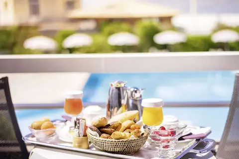 Best Western La Marina in Saint-Raphaël — foto 26