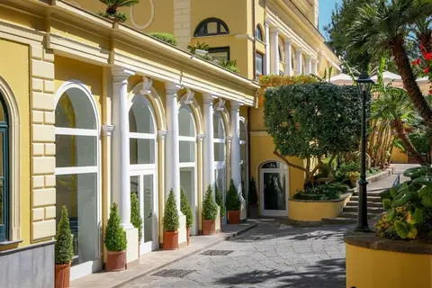 Imperial Tramontano in Sorrento — foto 25