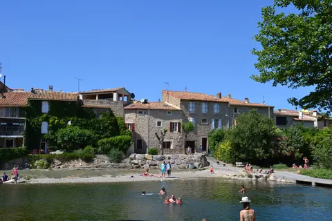Camping De L Olivigne in Bize-Minervois — foto 3
