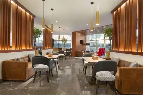 Tryp by Wyndham Dubai in Dubai — foto 7