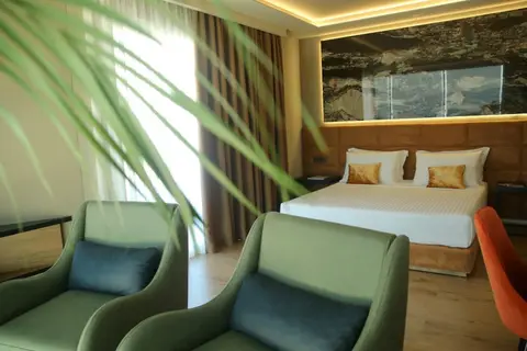 Kraal Hotel in Vlora — foto 13