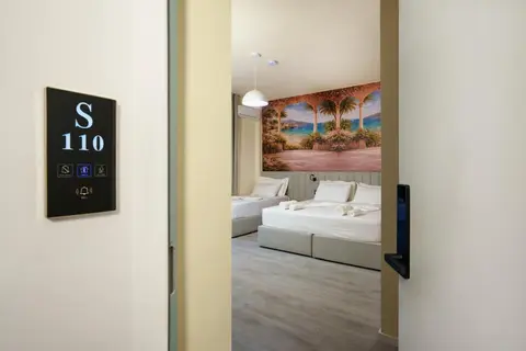 Sunset Hotel in Durres — foto 5