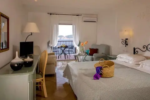 El Faro Hotel in S'Aliguera/l'Alguer/Alghero — foto 5