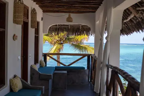 Nest Style Beach Hotel Zanzibar in Makunduchi — foto 11