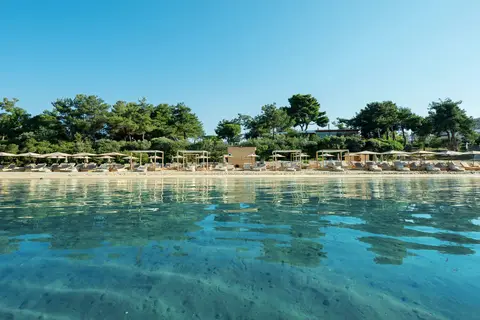 Trikorfo Beach in Γερακινή — foto 14