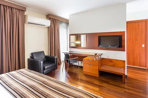 Legendary Lisboa Suites in Almada — foto 26
