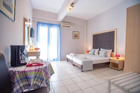 Christof Studios & Rooms in Αγία Γαλήνη — foto 10