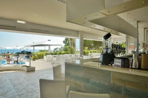 Scoglio Della Galea Resort & Spa in Ricadi, foto 8