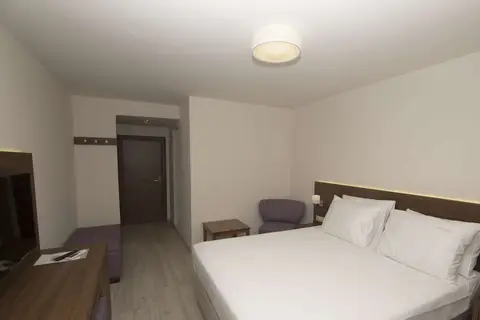Altamare Hotel in Kuşadası — foto 6