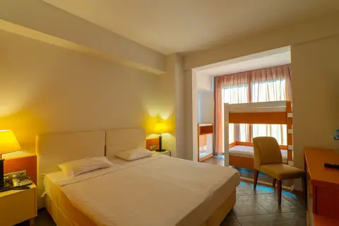 Karya Family Resort Hotel in Menderes — foto 28