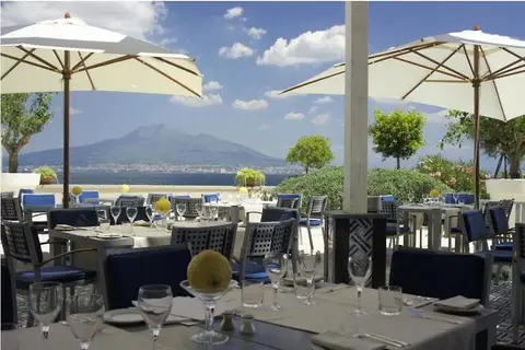 Towers Hotel Stabiae Sorrento Coast in Castellammare di Stabia — foto 2