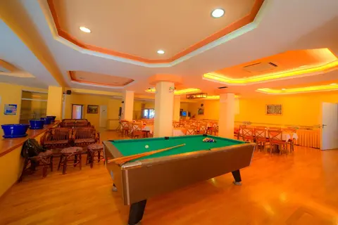 Louvre Hotel in Γουβιά — foto 27