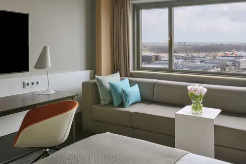 Mövenpick Hotel Amsterdam City Centre in Amsterdam — foto 20