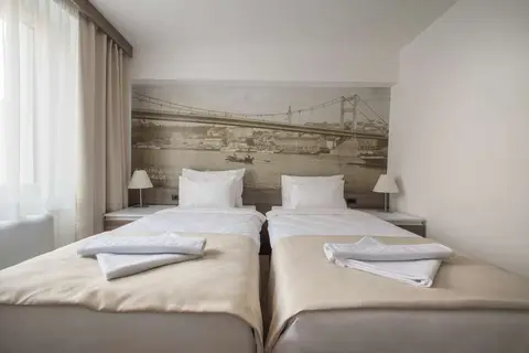 Hotel Royal Inn in Belgrado — foto 3