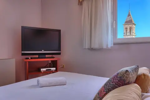 Palace Trogir in Rijeka — foto 6