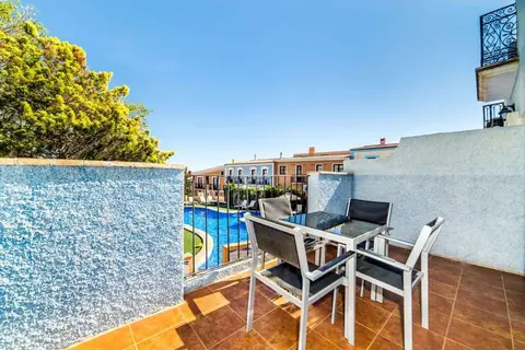 Pueblo Acantilado Suites in el Campello — foto 16