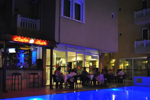Benna Hotel in Muratpaşa — foto 19