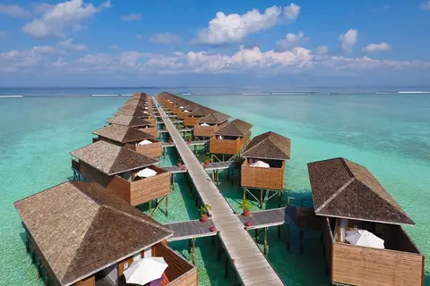 Meeru Maldives Resort Island in Golf Driving Range — foto 2