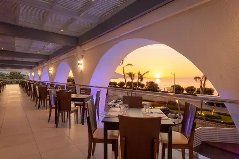 Oceanis Beach Hotel in Ιξιά — foto 25